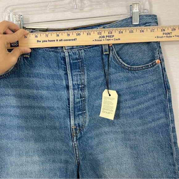 New Levi's Premium Distressed Ribcage Straight Ankle Jeans size 32 - Picture 6 of 10